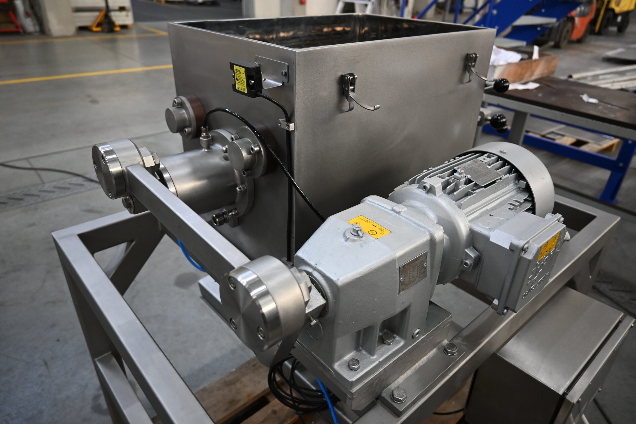 Horizontal granulator PHARMIX HG-2